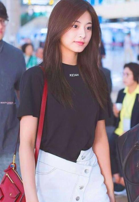 北京已试点拆围墙 由5米宽楼间“缝儿”变市政路|泛亚电竞官网(图1) 泛亚电竞官网