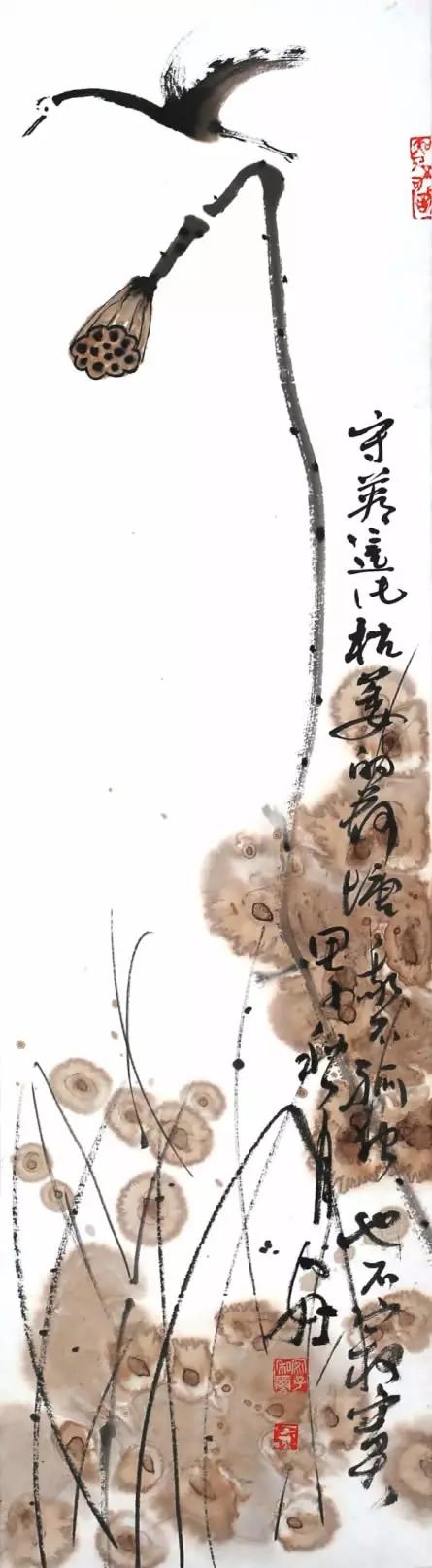 【泛亚电竞】子宫内膜异位常被误诊为癌症 子宫内膜异位的原因